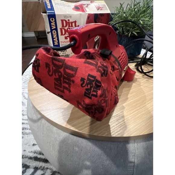 Vintage ￼1996 Royal Dirt Devil Plus Hand Held Corded Vacuum Model 08100 Tested ￼ - Picture 4 of 16